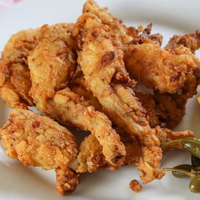 Ech Chien Roti( Fries Frog Leg).